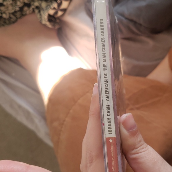 Sealed Johnny Cash American IV: The Man Comes Around CD - Picture 3 of 3